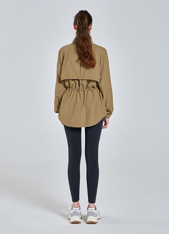 Highneck Out-String Windbreaker