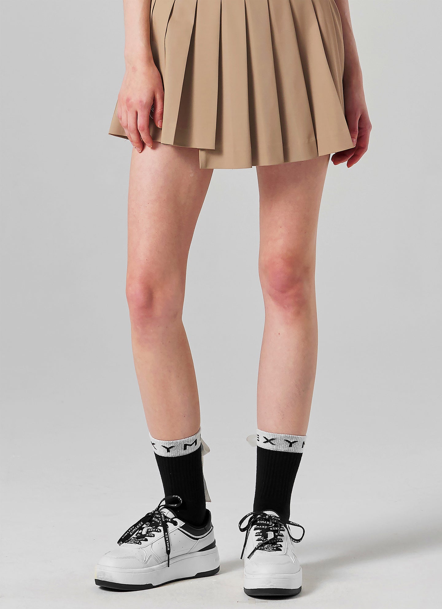 Field Ribbed Crew Socks