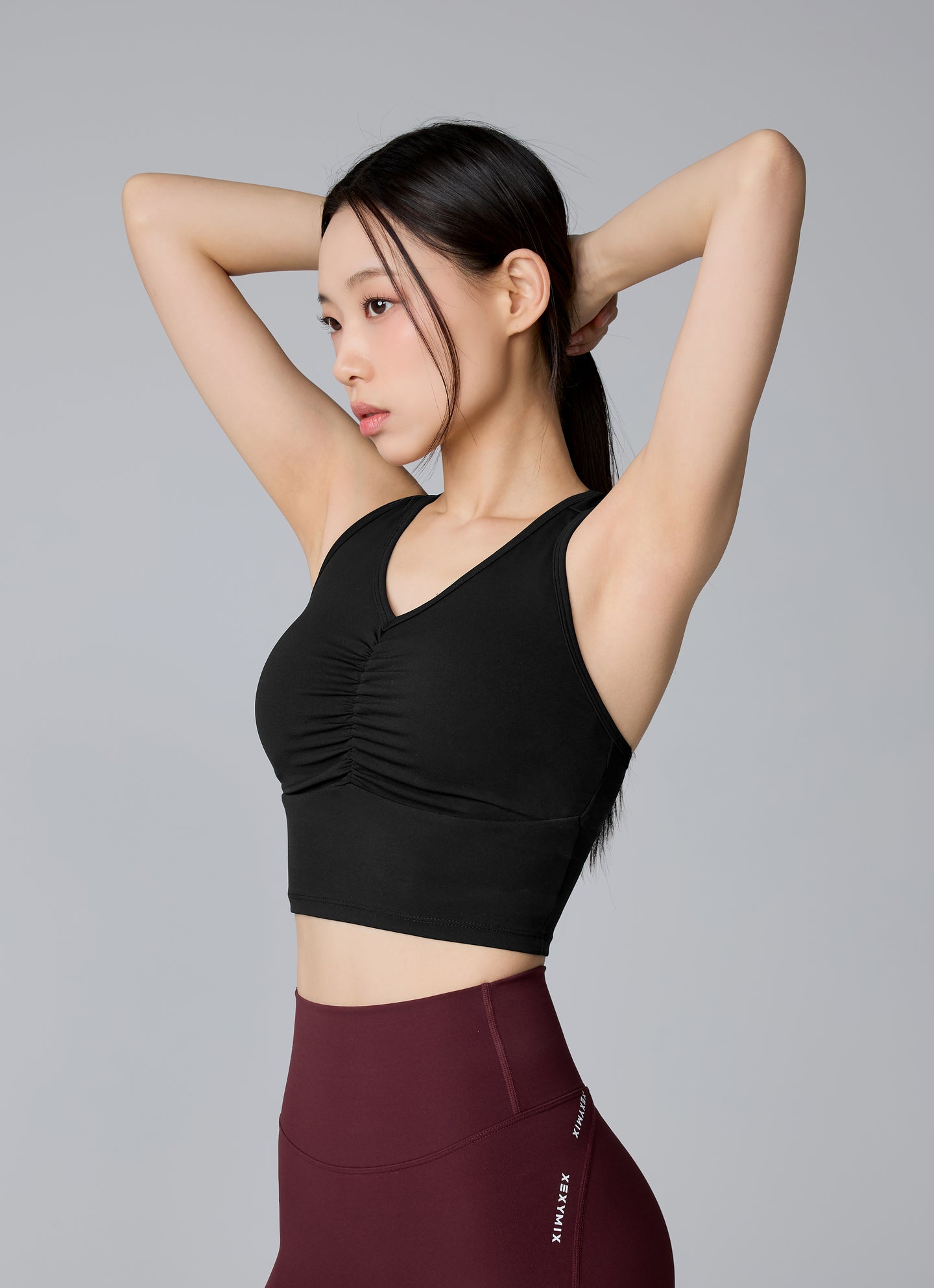 Black Label Signature Power Rise Shirring Crop Top