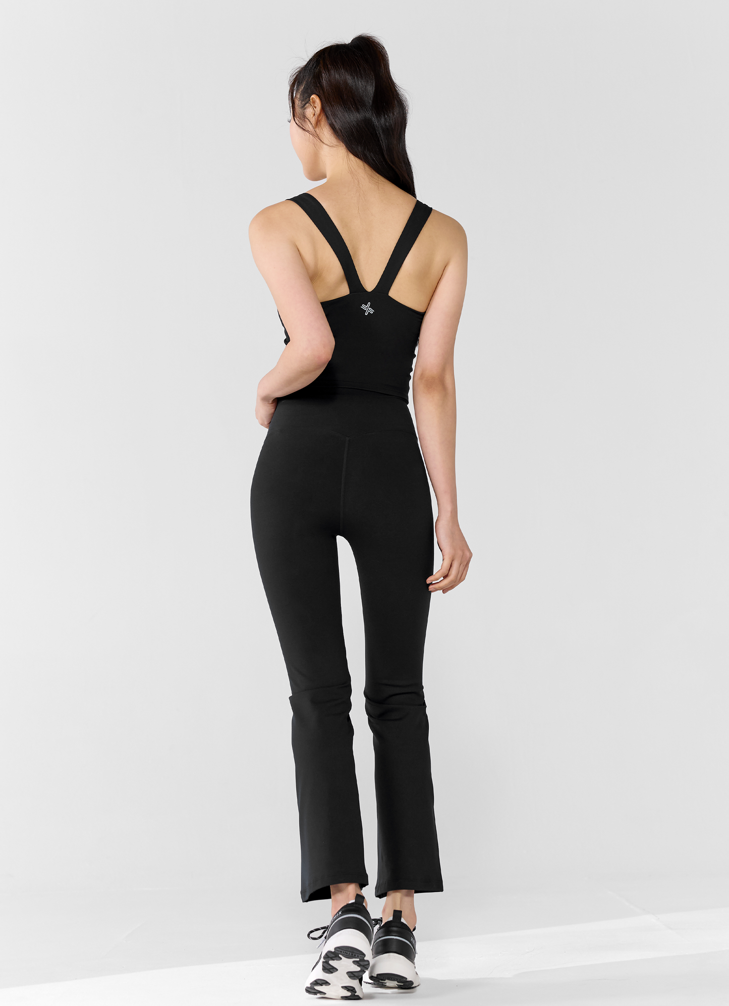 XELLA Intension Bootscut Pants 9"
