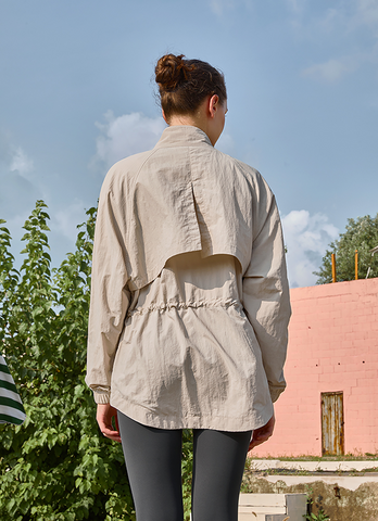 Highneck Out-String Windbreaker