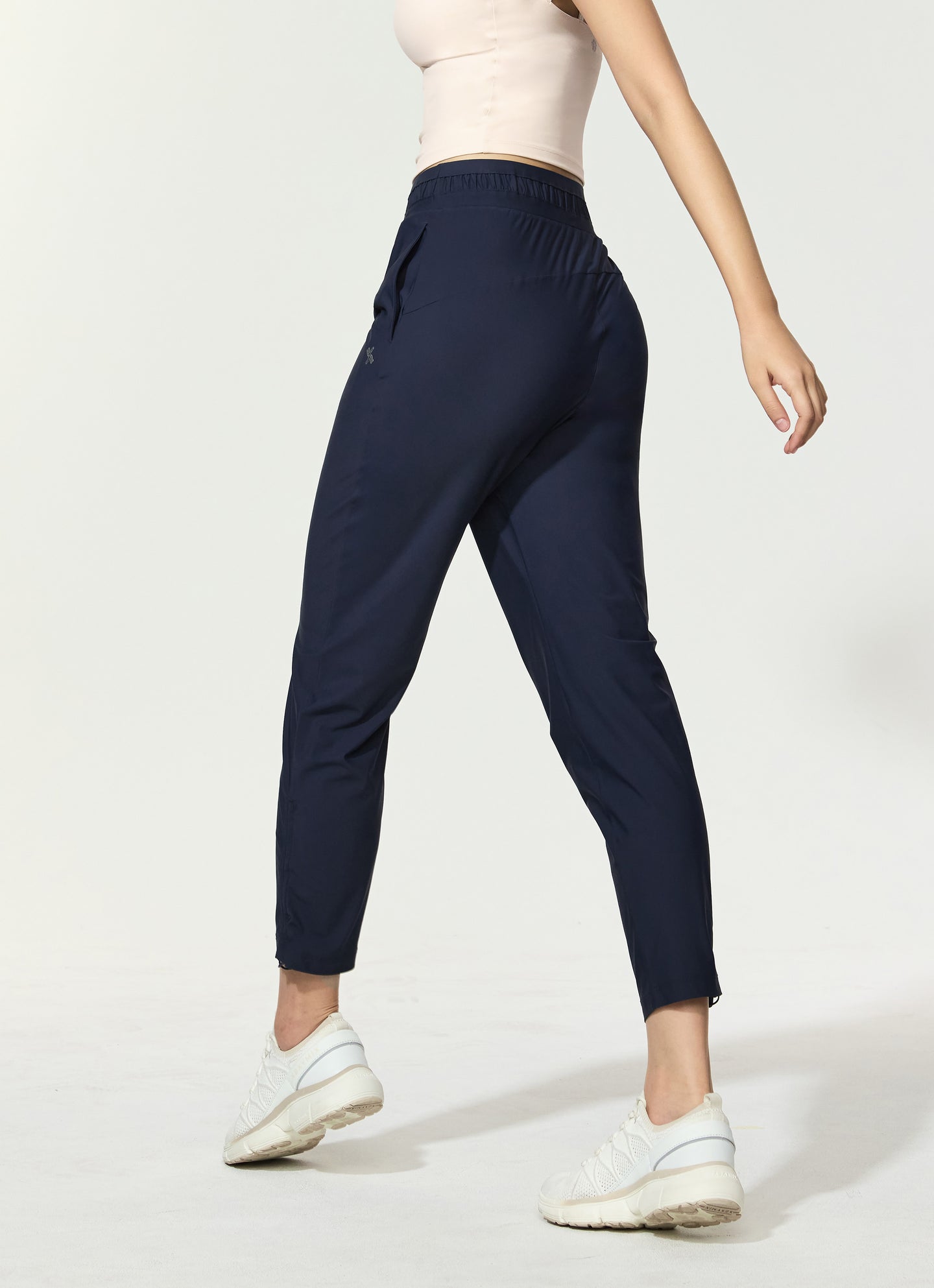 Cooling Tricot Shirring Jogger Pants