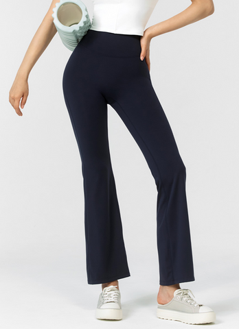 Black Label Signature Power Rise Bootscut Pants (Short)
