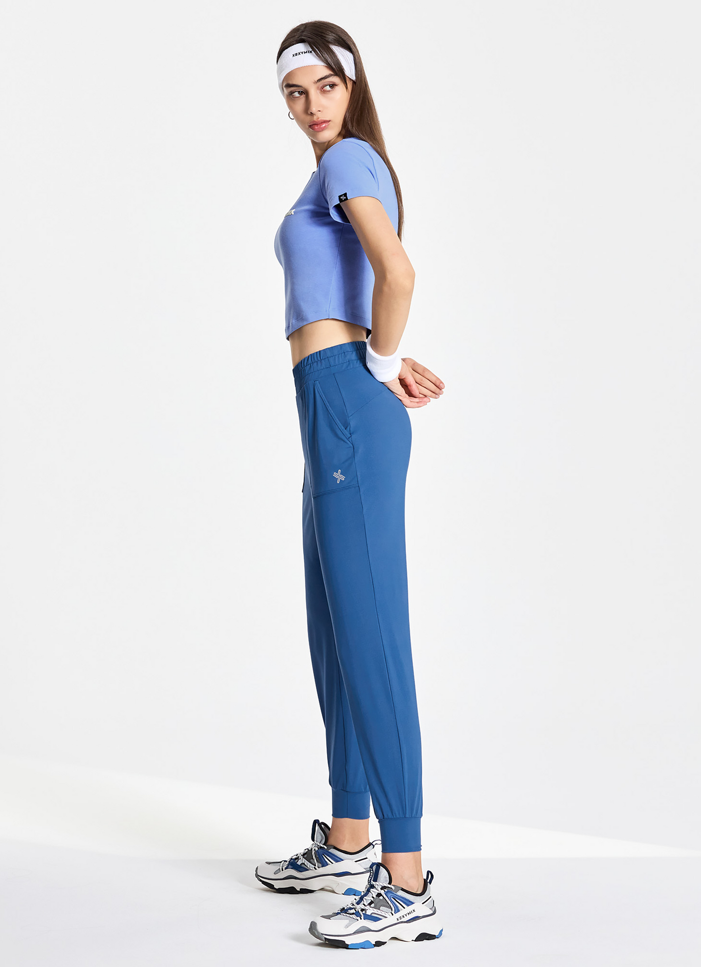 Medium Feather In-Band Jogger Pants