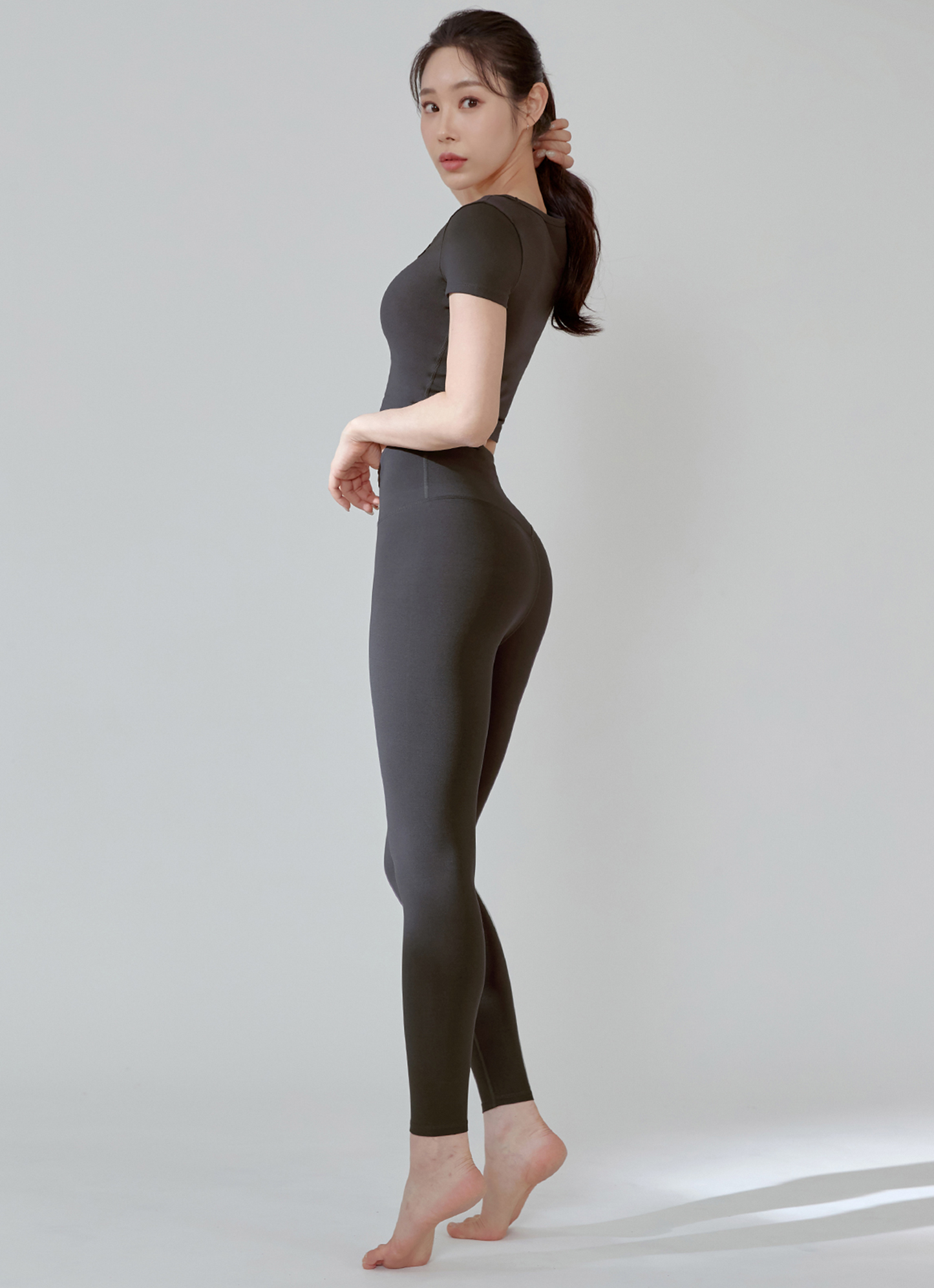 XELLA Intension Body Sculpt Tight-Fit Leggings