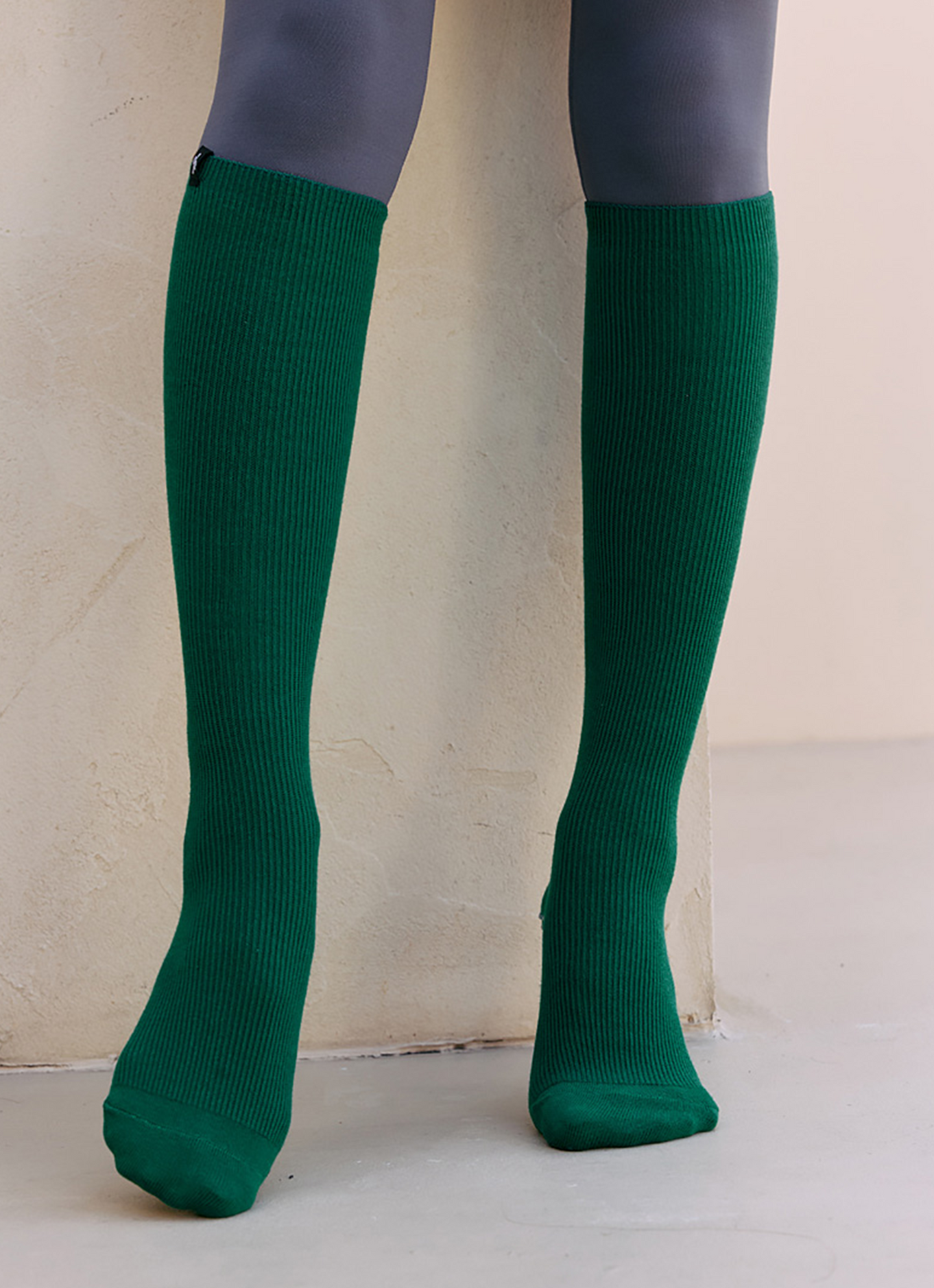 004032_Gentle Green