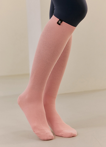 XEXYXMIX Non-slip Ribbed Knee Socks