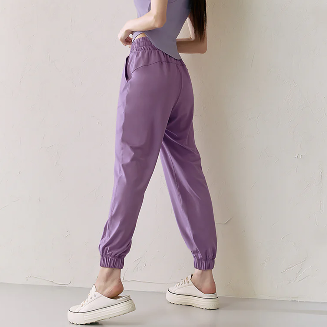 Performance Jogger Pants