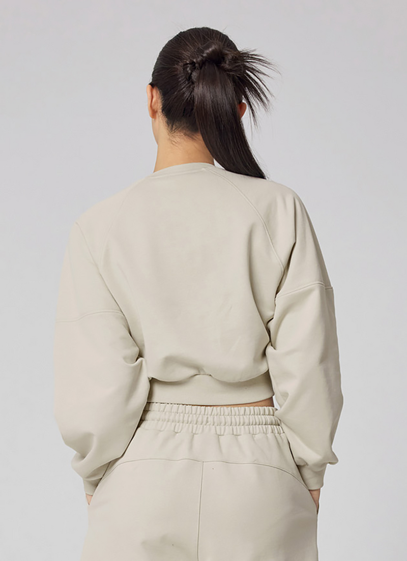 Easy Going Crop Sweatshirt in Linen Beige