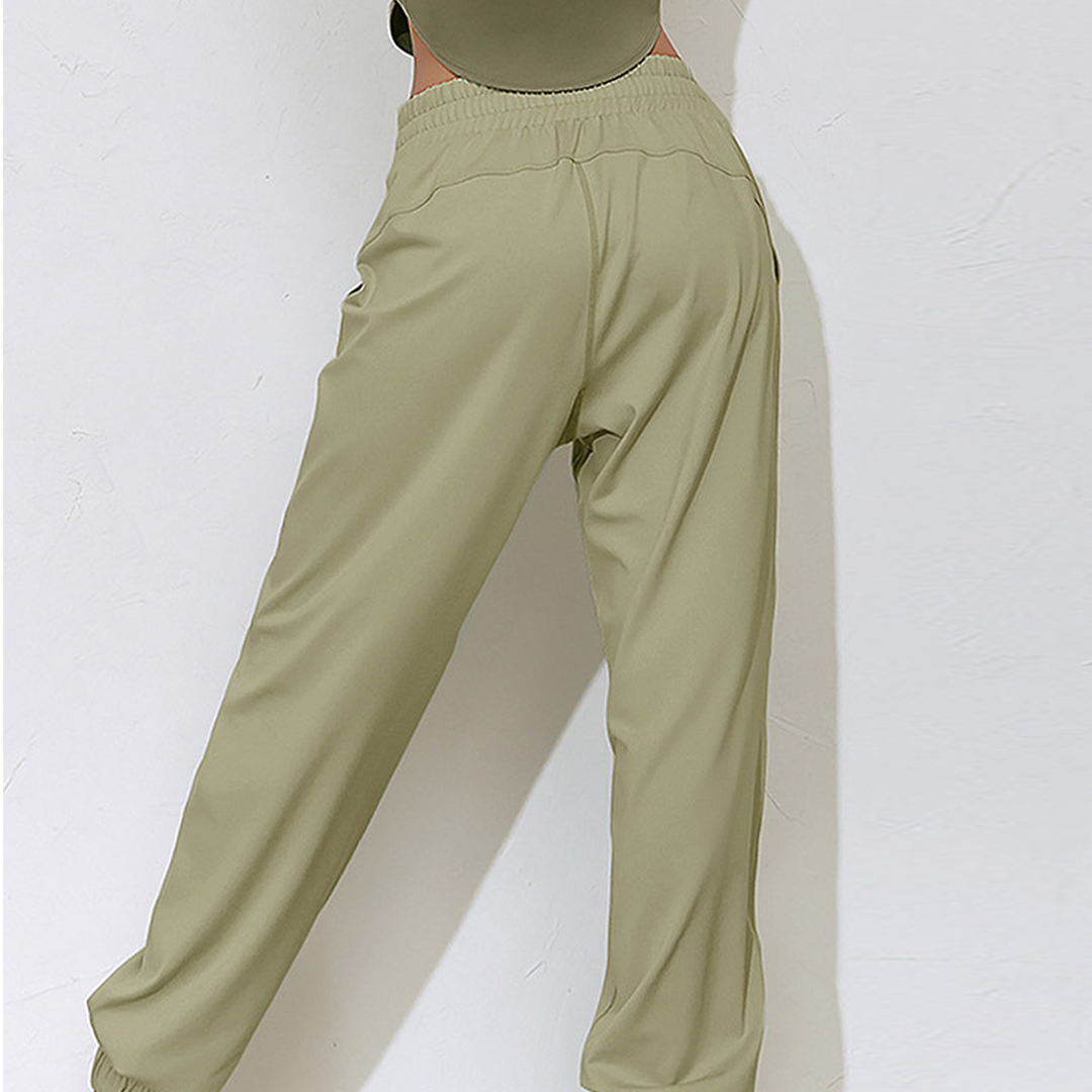 Performance Jogger Pants