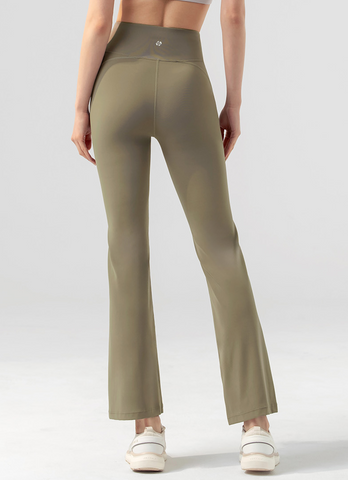Black Label Signature Power Rise Bootscut Pants (Short)