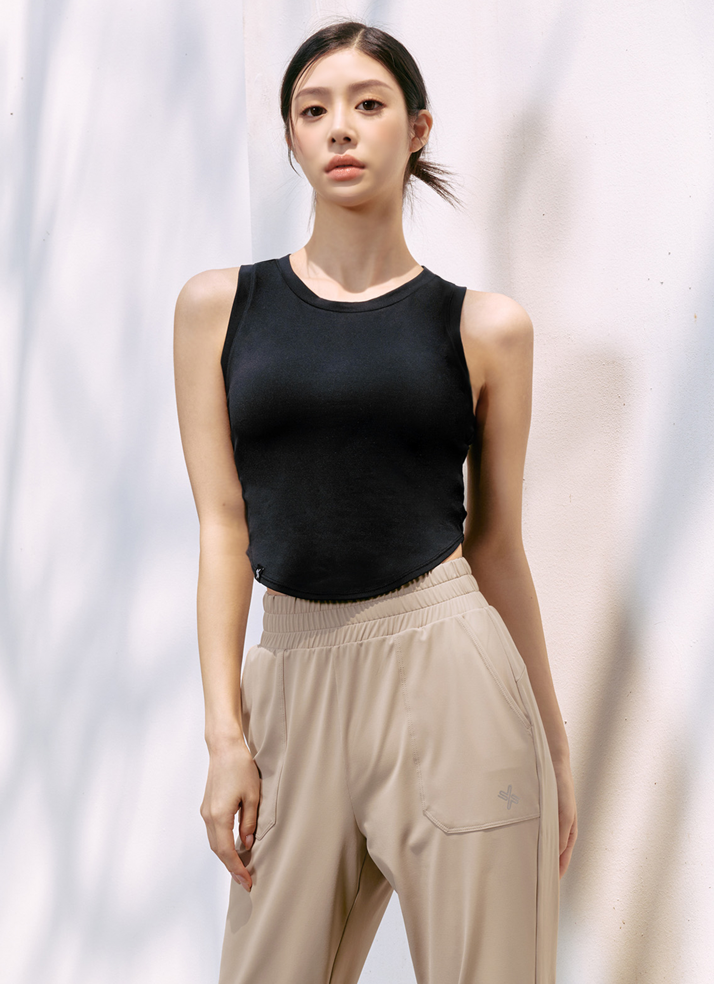 Medium Feather In-Band Jogger Pants