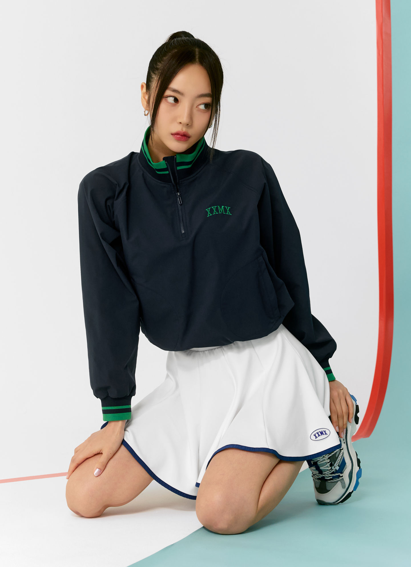 Point Half Zip-up Anorak