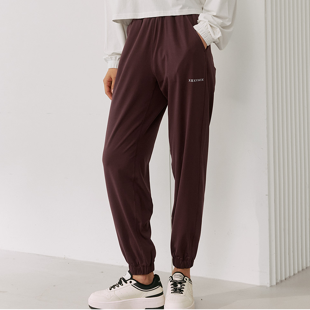 Performance Jogger Pants