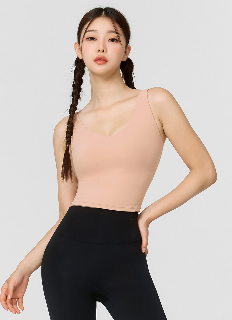 Black Label Signature Breathe V-Neck Crop Top in Smoky Rose