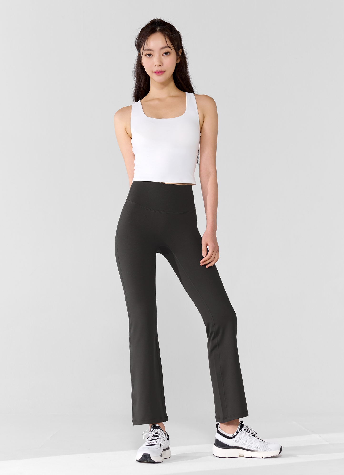 XELLA Intension Bootscut Pants 9"