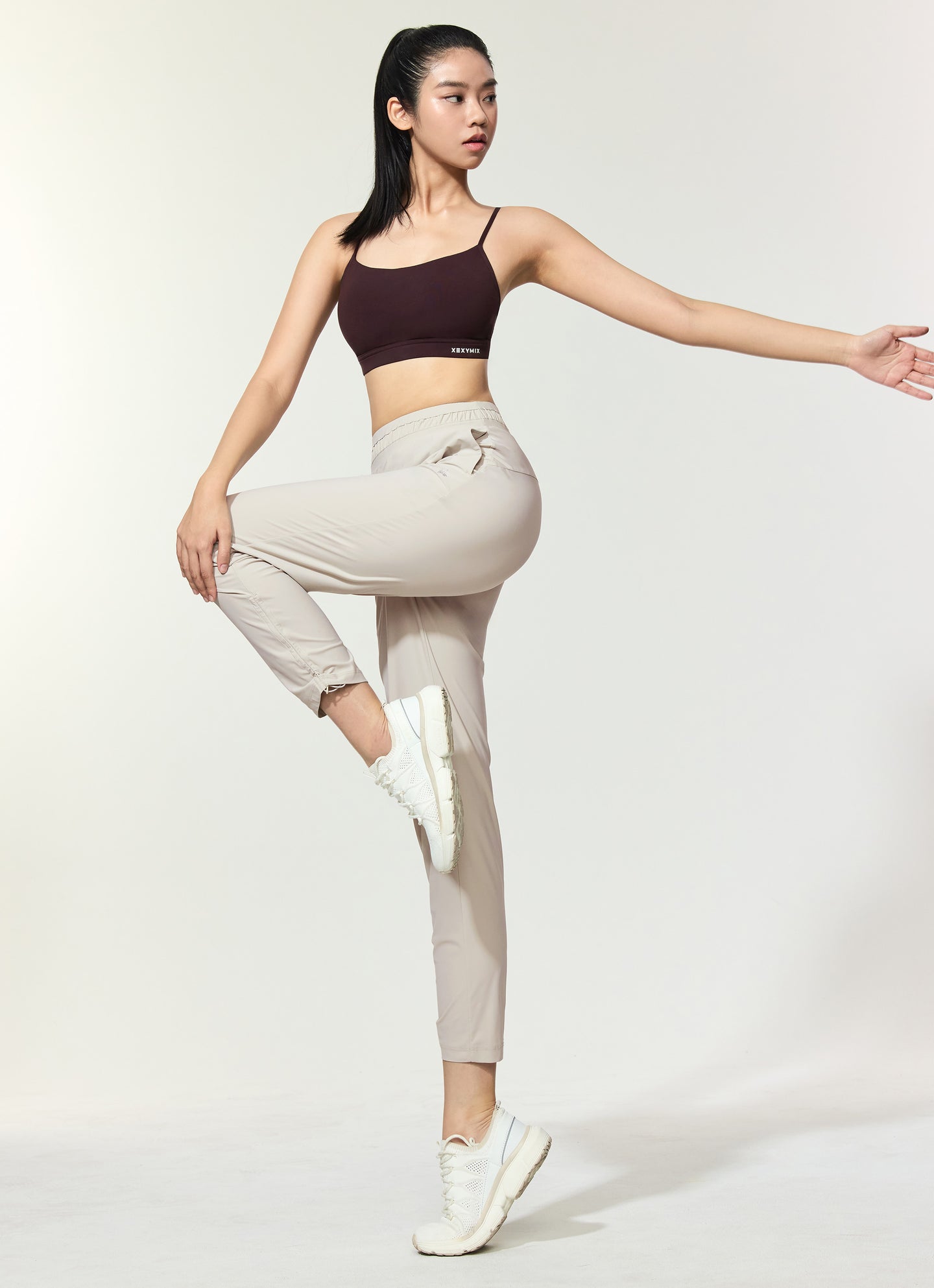 Cooling Tricot Shirring Jogger Pants