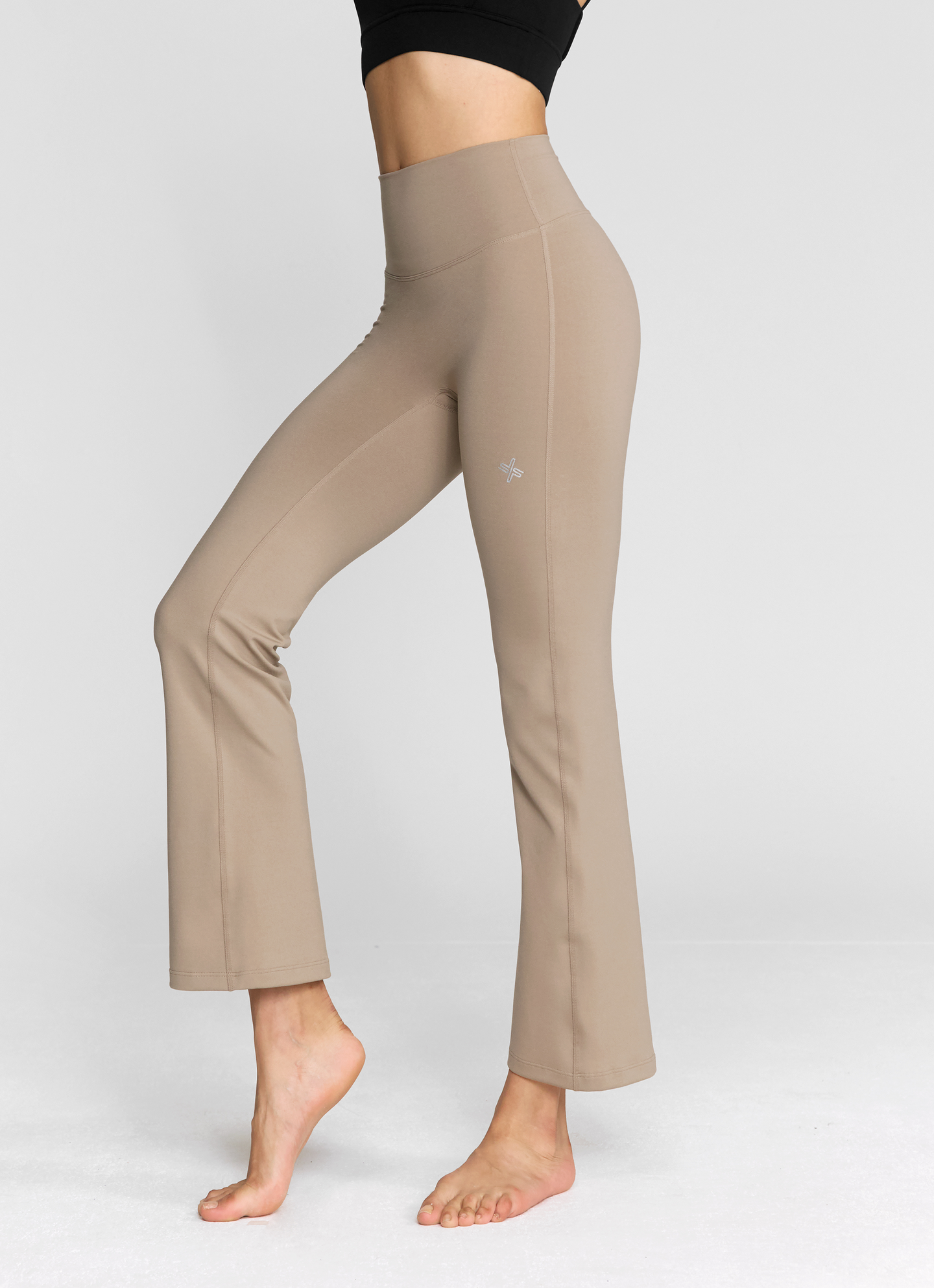 XELLA Intension Bootscut Pants 9"