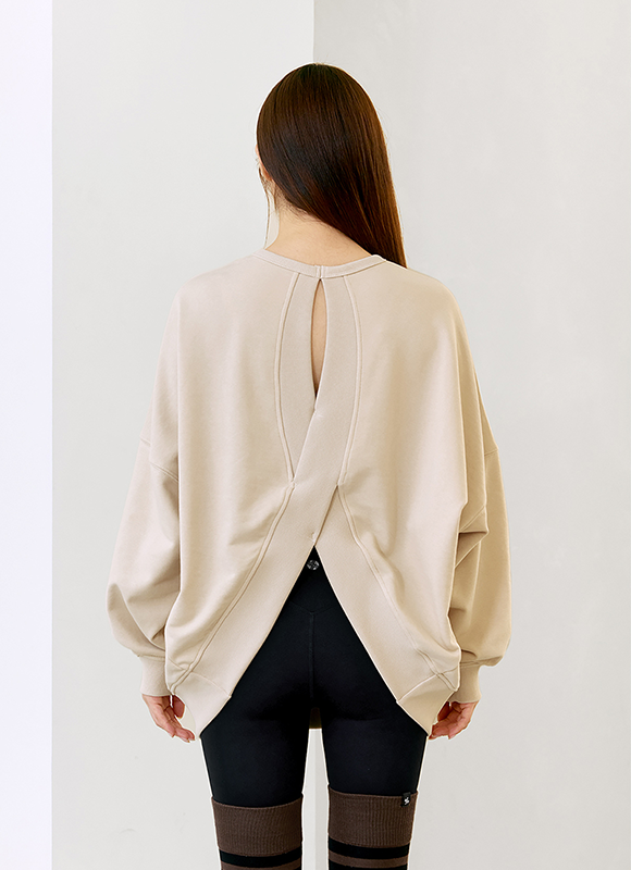 Back Open Loose Fit