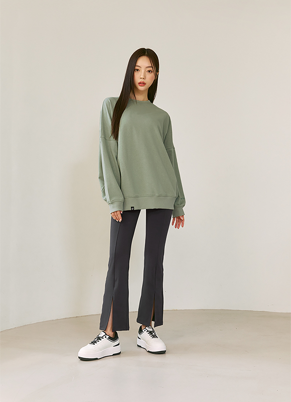 Back Open Loose Fit