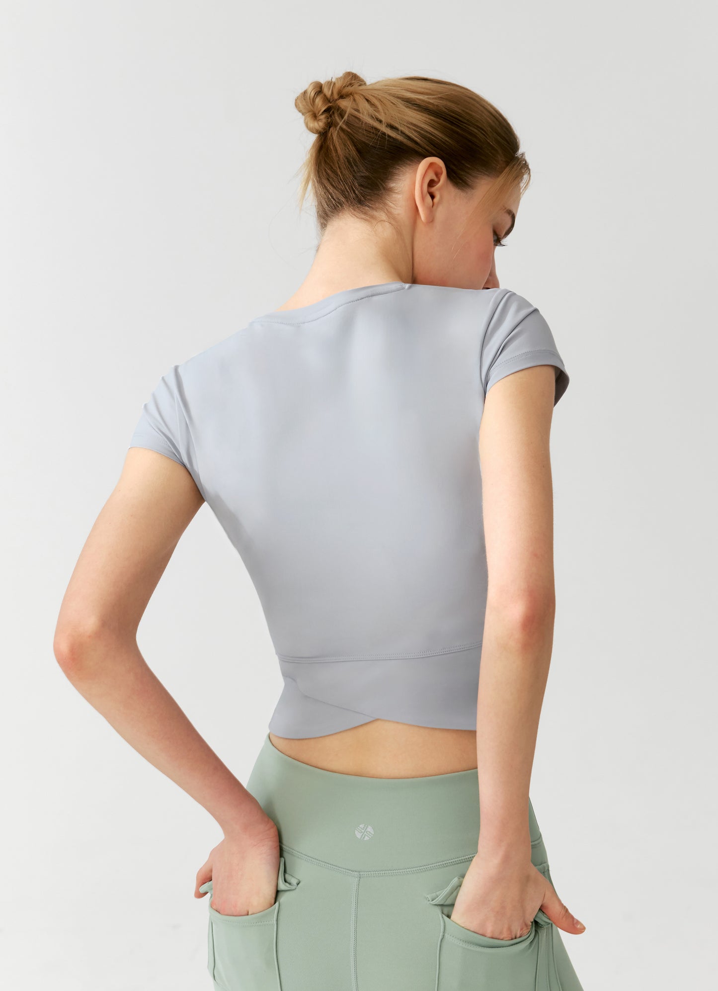 Light Tricot Short Sleeve