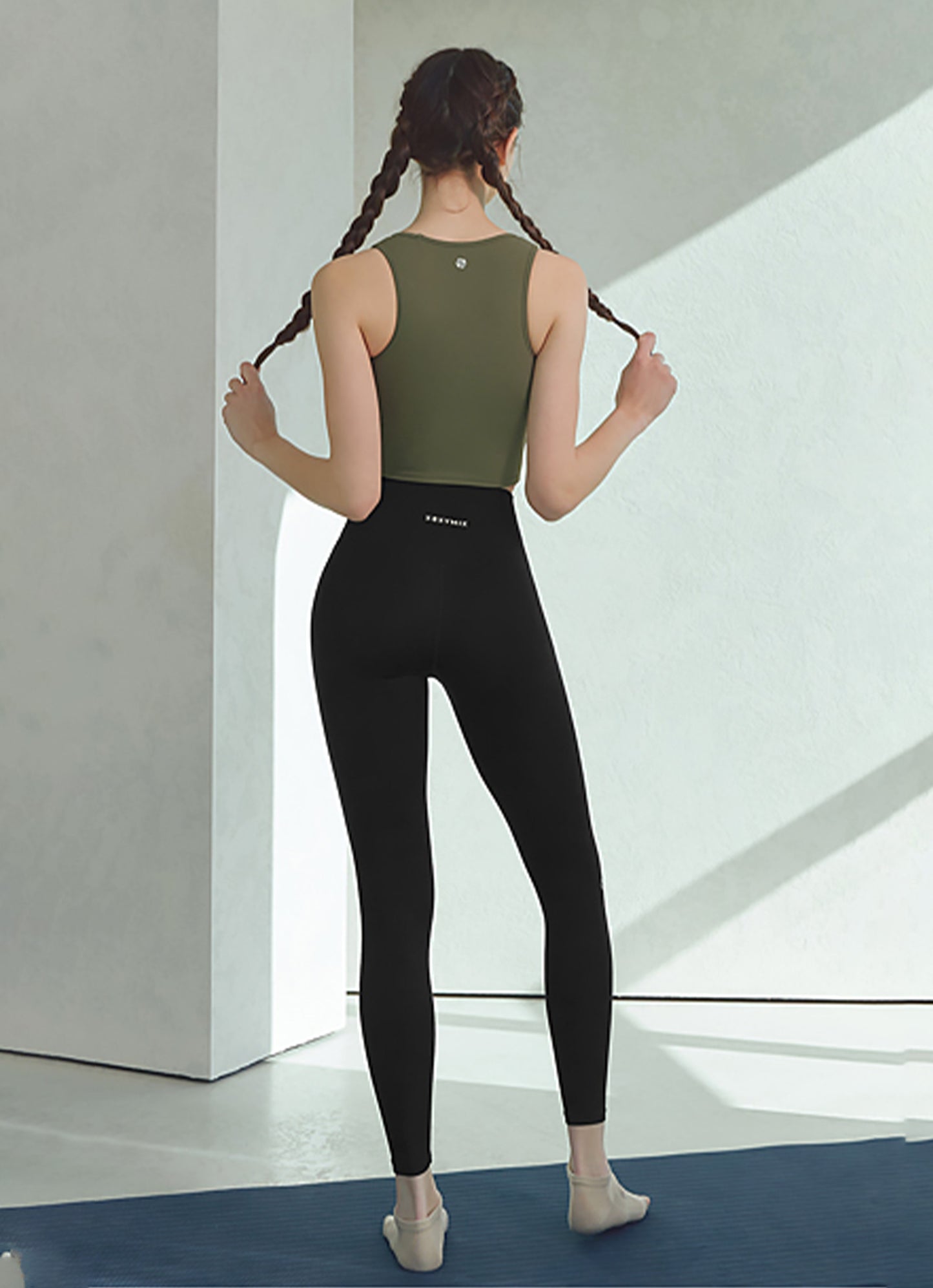 Black Label Signature 330N Leggings