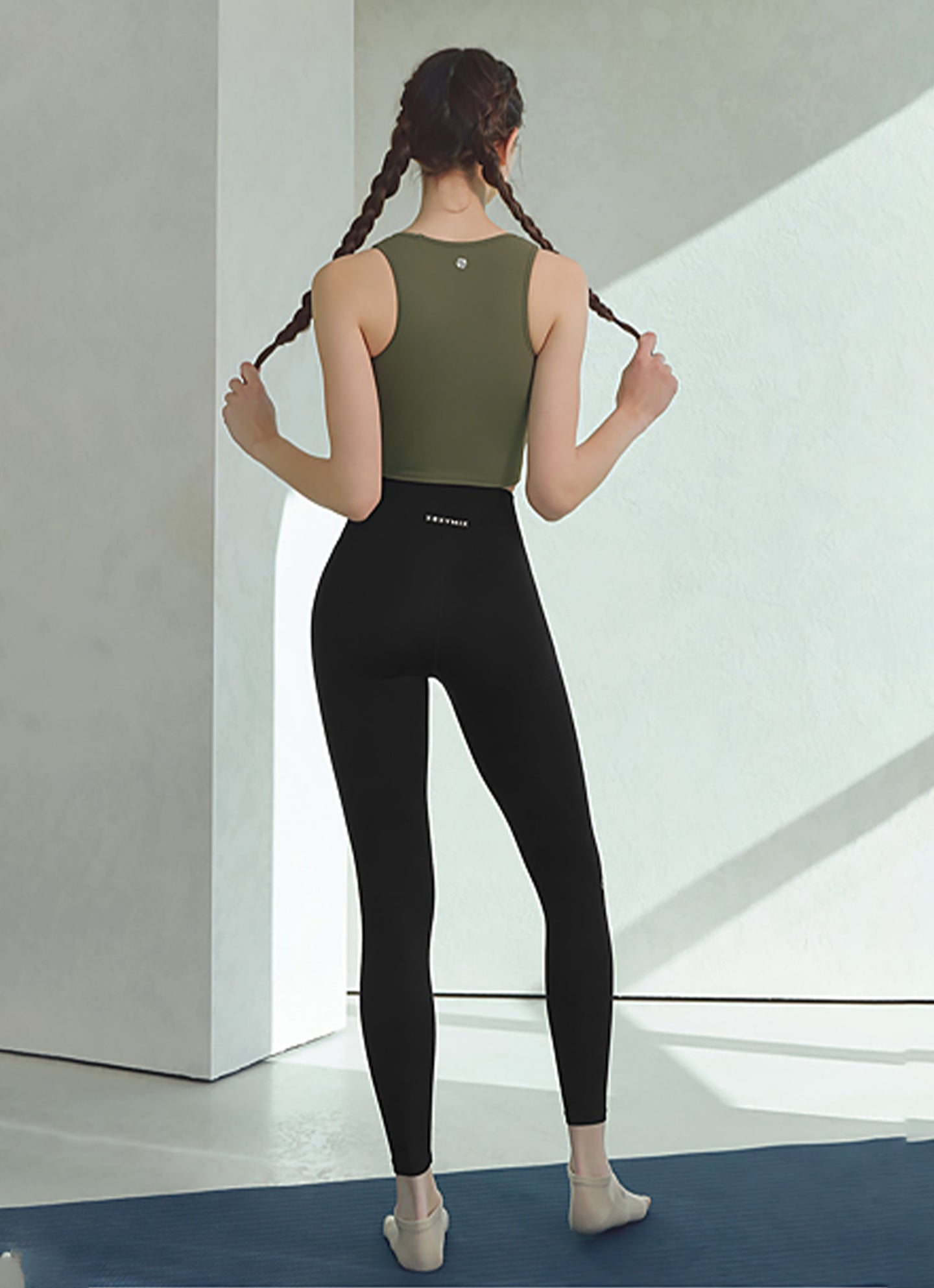 Black Label Signature 330N Leggings