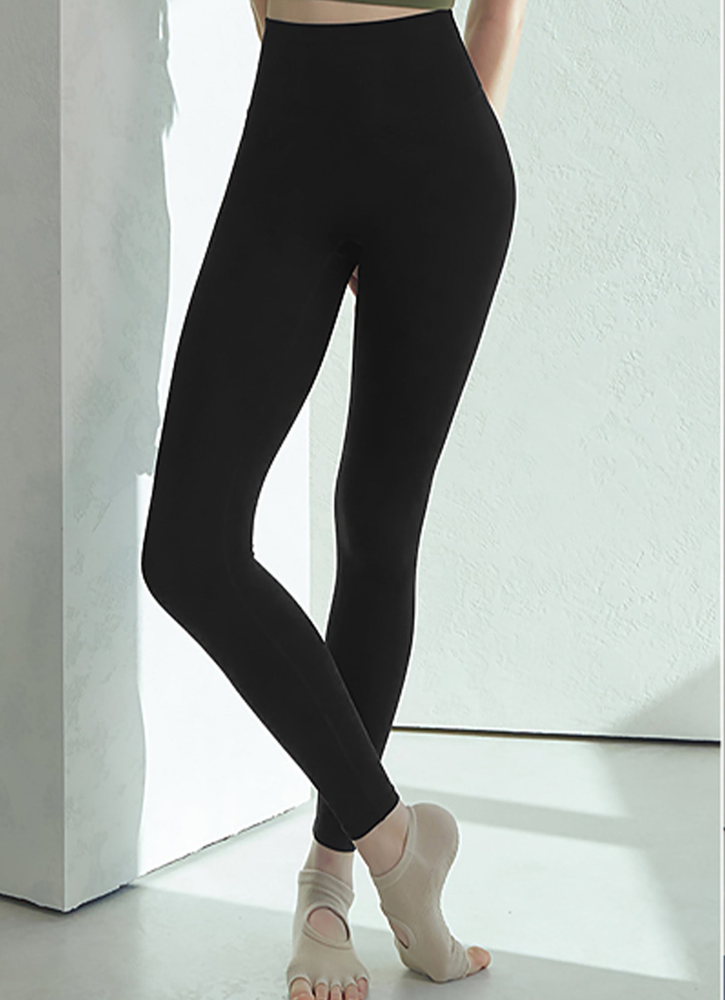 Black Label Signature 330N Leggings