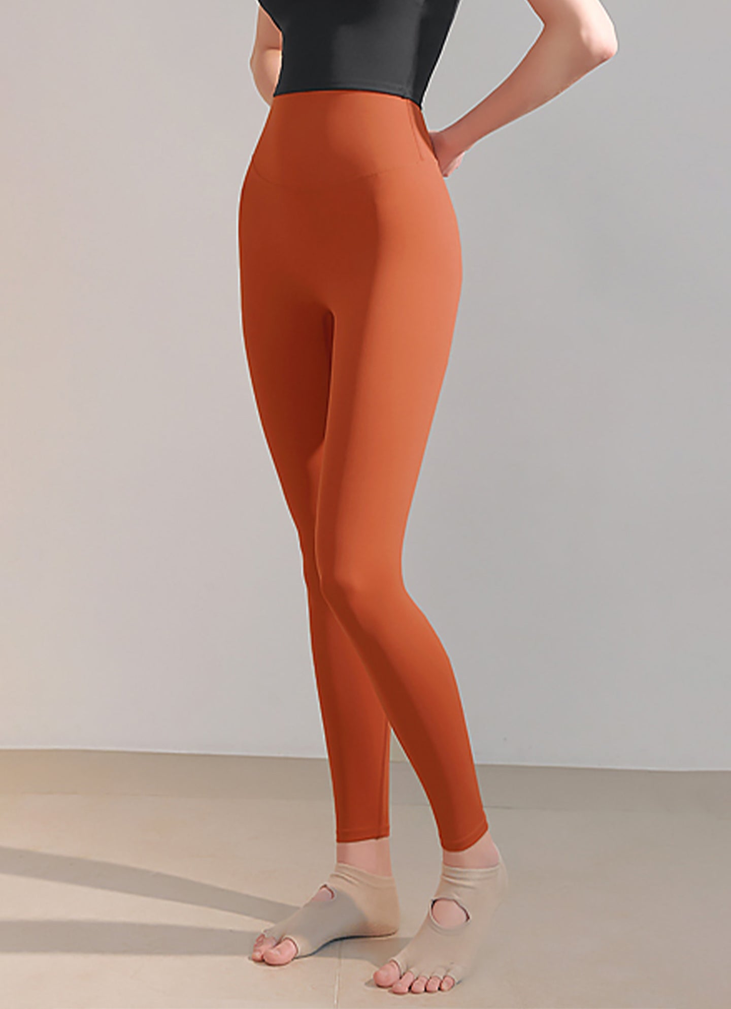 Black Label Signature 330N Leggings