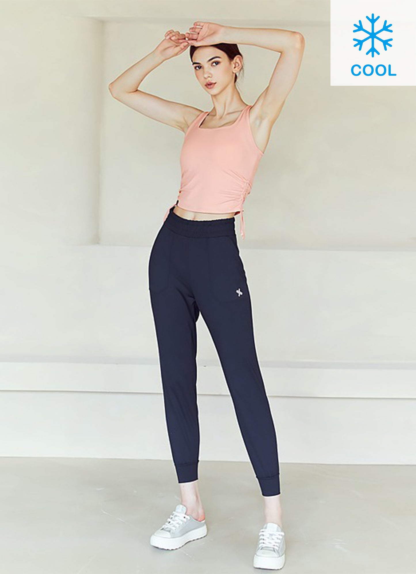 Medium Feather In-Band Jogger Pants