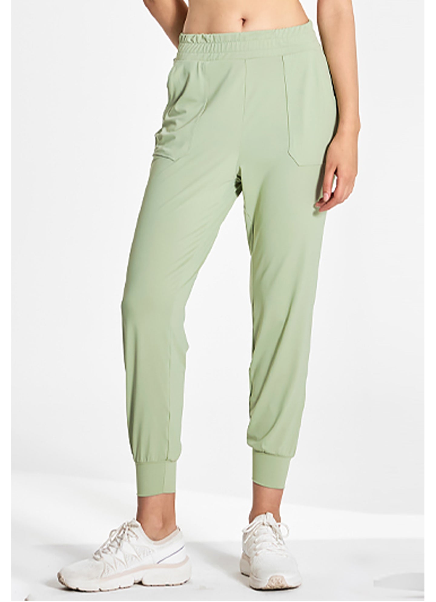 Medium Feather In-Band Jogger Pants