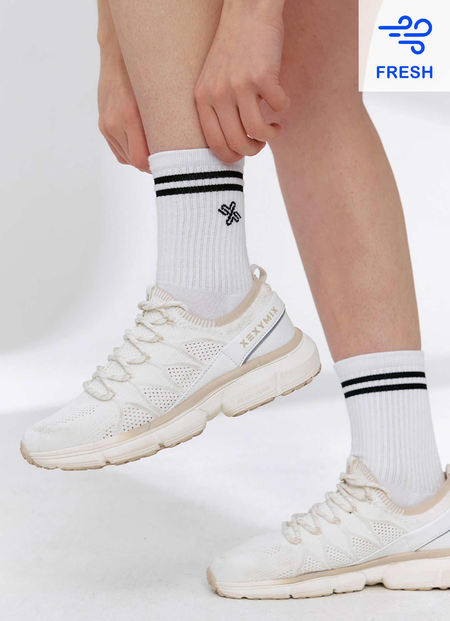 Fresh Double Line Crew Socks