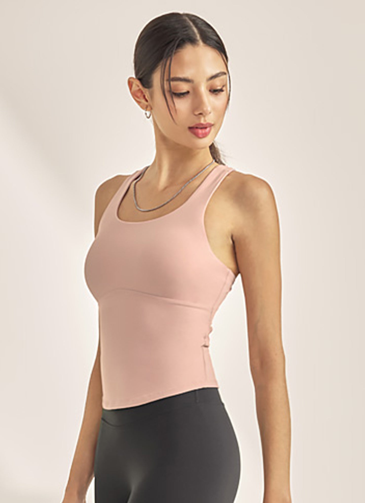 Back Slit Round Top