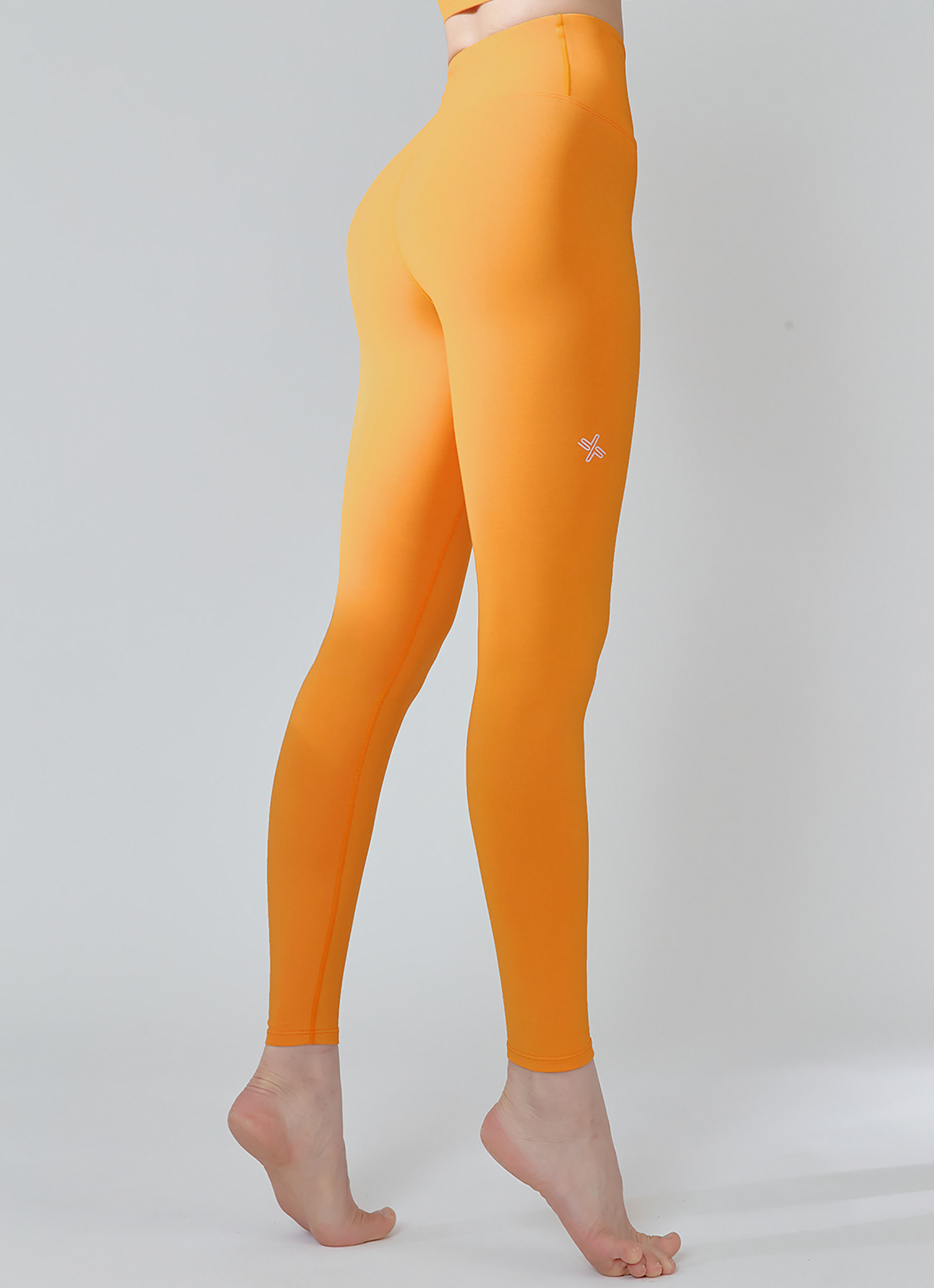 XELLA Intension Body Sculpt Tight-Fit Leggings