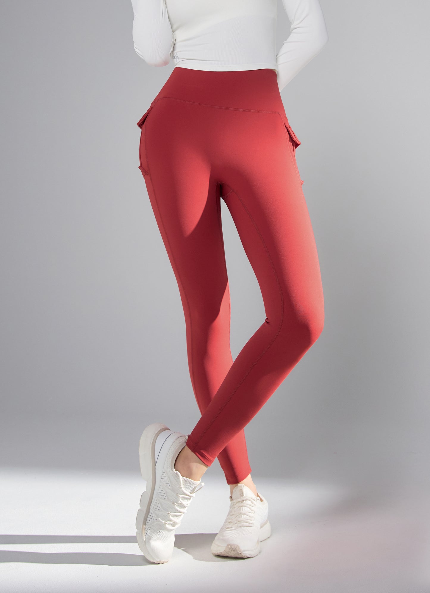 Black Label Signature 360N Out Pocket Leggings