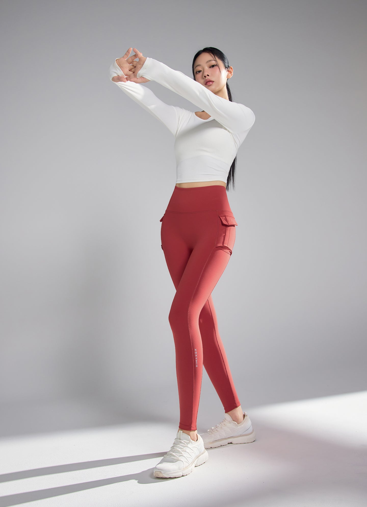 Black Label Signature 360N Out Pocket Leggings