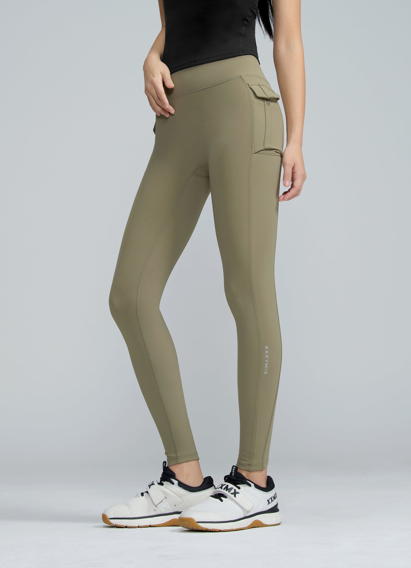 Black Label Signature 360N Out Pocket Leggings