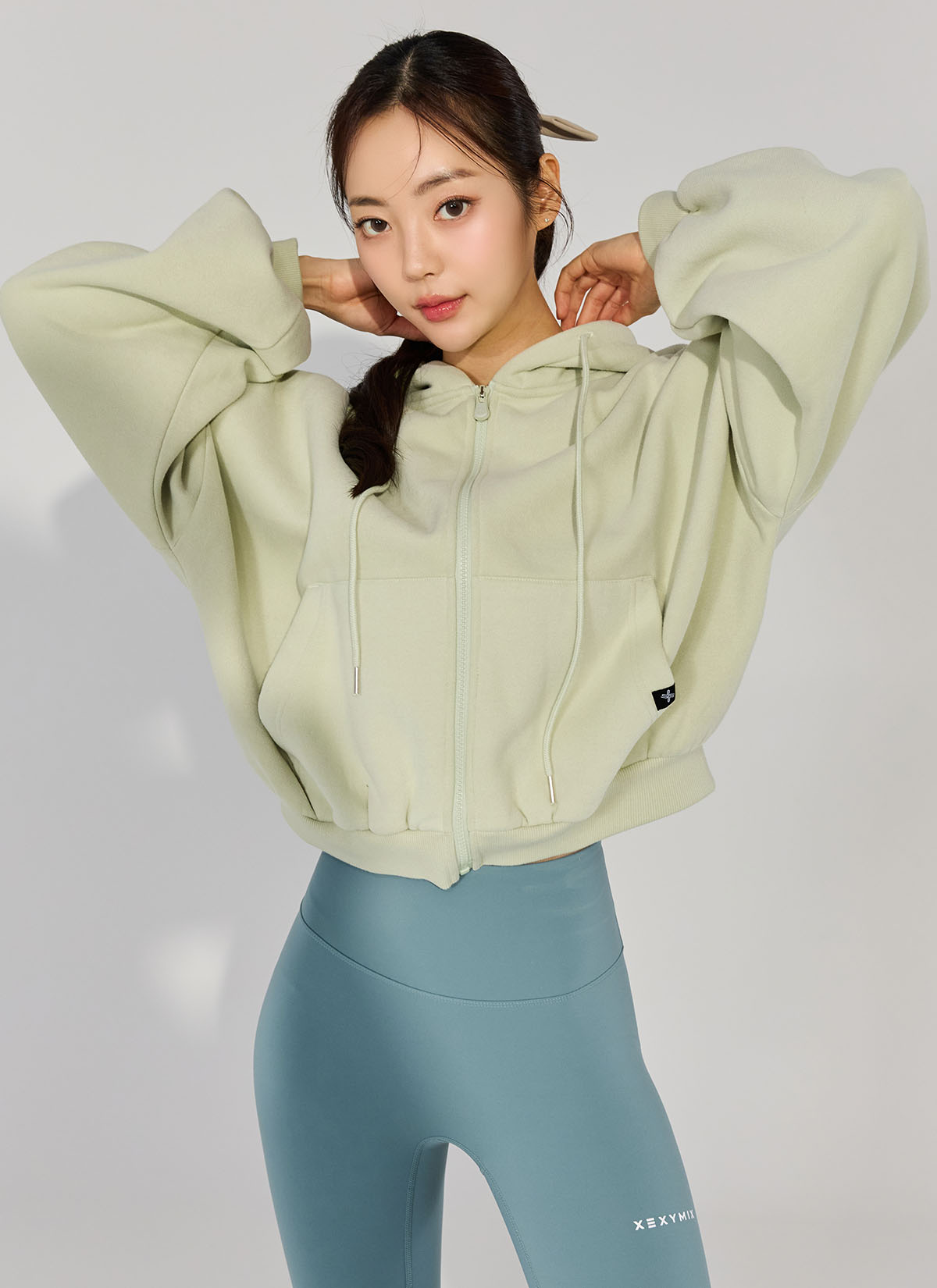 Napping Hood Zip-up