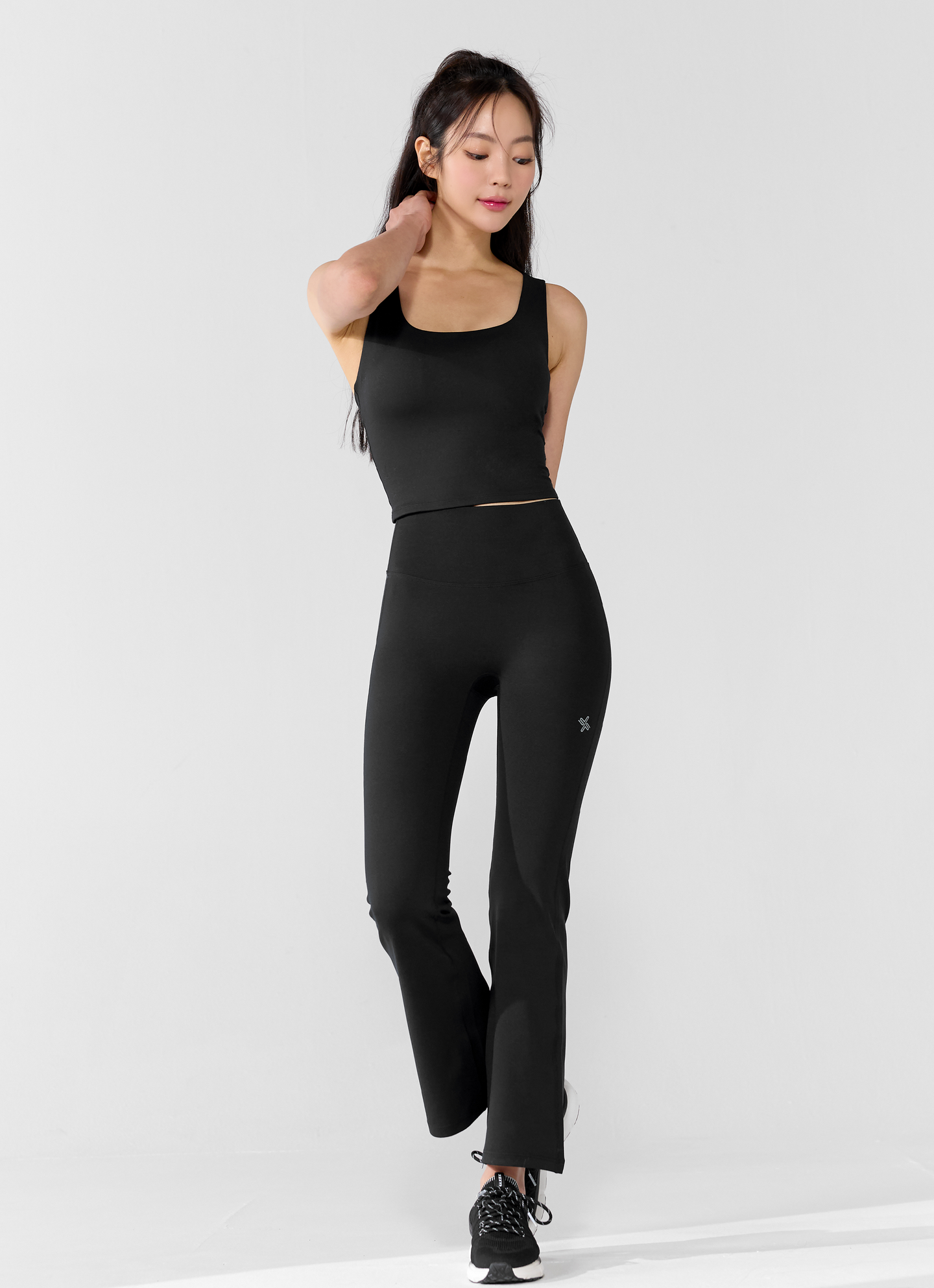 111216_Black